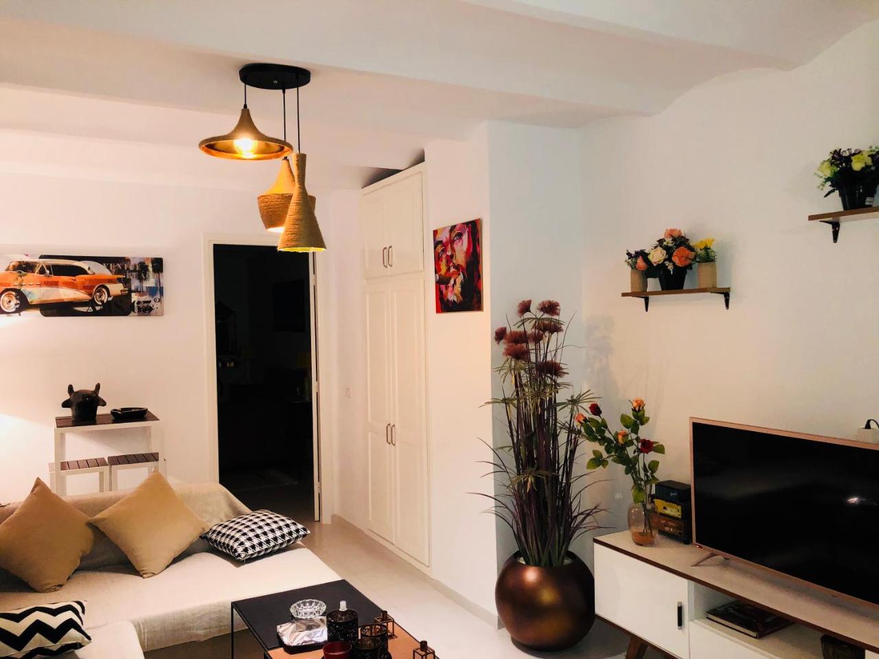 Cosy Appart En Plein Coeur De La Marsa Ngoại thất bức ảnh